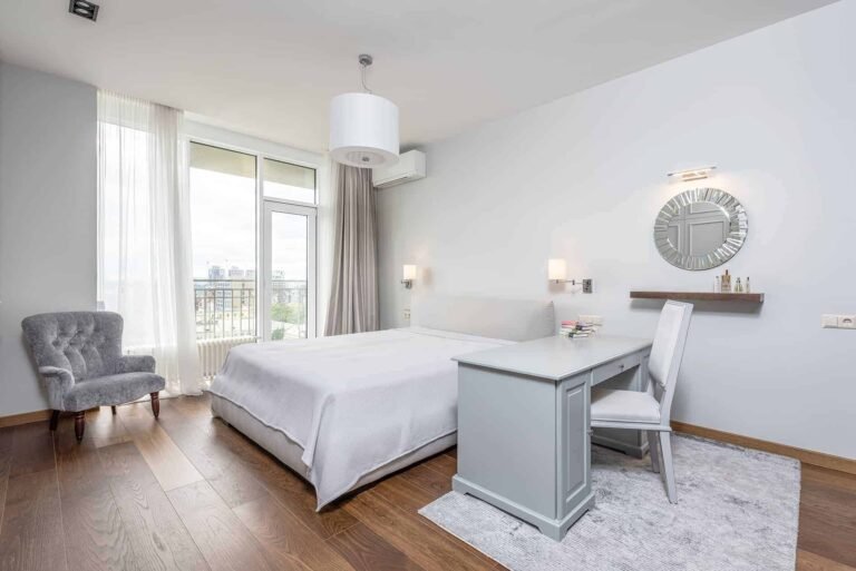 Best Wall Decor Ideas for Every Room in Your Home